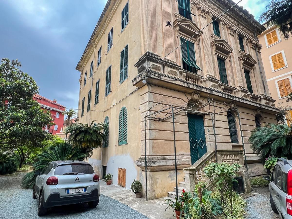 Appartamenti In Villa Del '900 Varazze Exterior photo